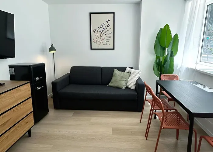 Apartment Stylish In Eimsbuettel For 4 Hamburg